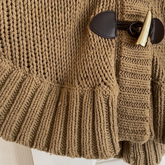 Michael Kors Poncho Cape Cardigan Sweater with zipper & toggles size Medium - Picture 3 of 16
